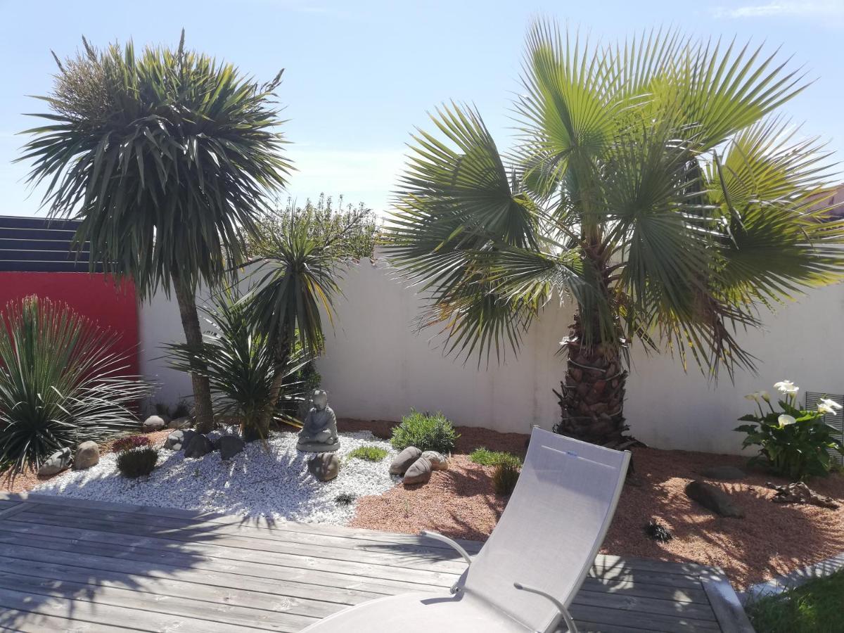 Studio Independant Chez L'Habitant Avec Piscine Et Cuisine Exterieures La Rochelle  Buitenkant foto