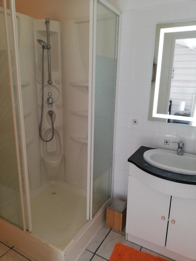 Studio Independant Chez L'Habitant Avec Piscine Et Cuisine Exterieures La Rochelle  Buitenkant foto