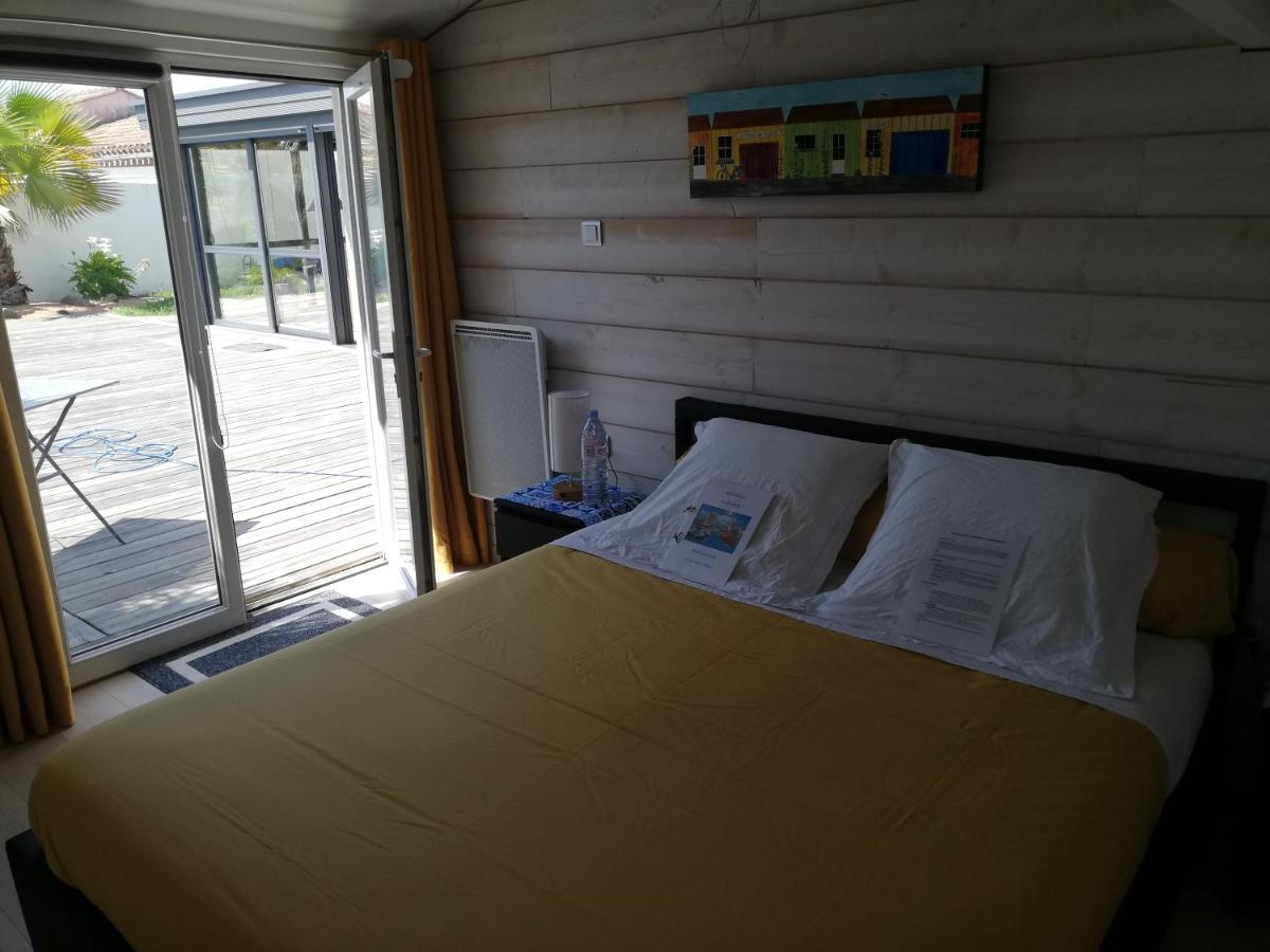 Studio Independant Chez L'Habitant Avec Piscine Et Cuisine Exterieures La Rochelle  Buitenkant foto