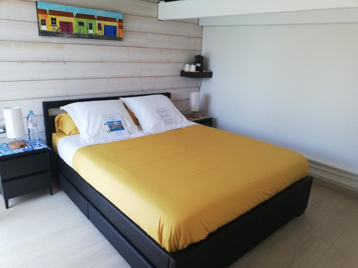 Studio Independant Chez L'Habitant Avec Piscine Et Cuisine Exterieures La Rochelle  Buitenkant foto